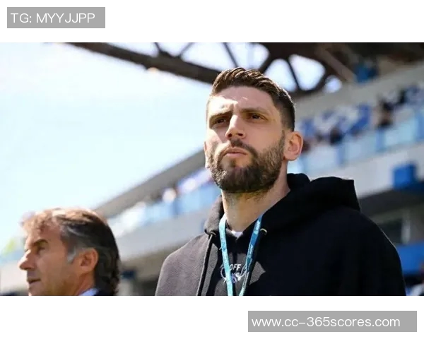 贝拉尔迪揭秘曾与豪门达成协议球衣设计暗示未来选择 贝拉尔迪揭秘曾与豪门达成协议球衣设计暗示未来选择