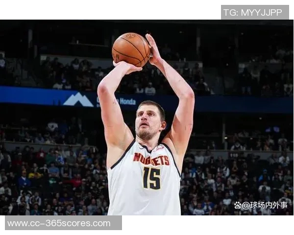 高效表现!约基奇半场5投5中斩获10分7篮板4助攻1抢断1盖帽 高效表现!约基奇半场5投5中斩获10分7篮板4助攻1抢断1盖帽