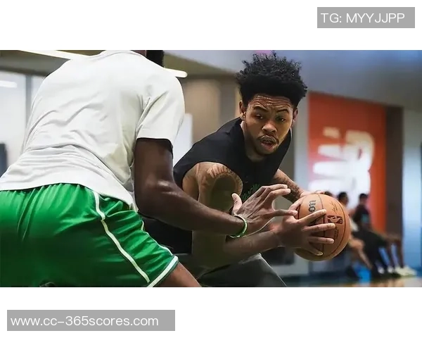 安芬尼西蒙斯谈马祖拉的篮板卡位理念与团队意识培养 安芬尼西蒙斯谈马祖拉的篮板卡位理念与团队意识培养