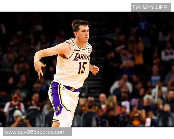 小里弗斯分析老詹在湖人角色转变为何需无球打法而非持球核心